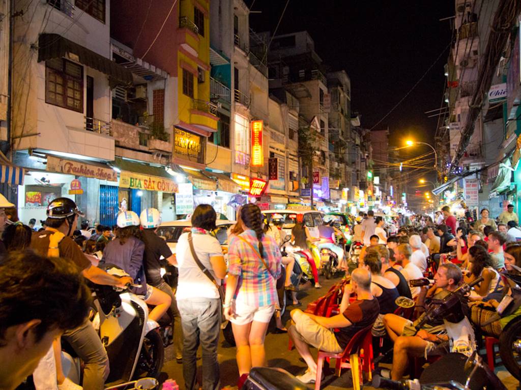 Saigon Turn Bui Vien Street Into Pedestrianize Backpacker Street On Weekend Nights