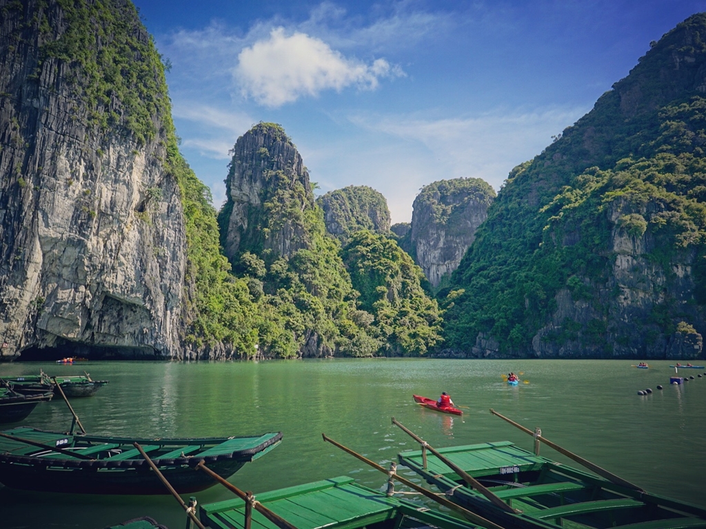 Two Days In Hanoi
