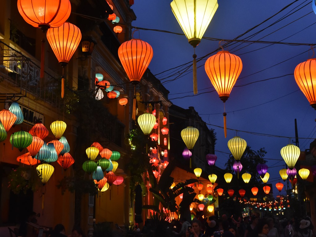 Hoi An Town Is Ready For The New Year