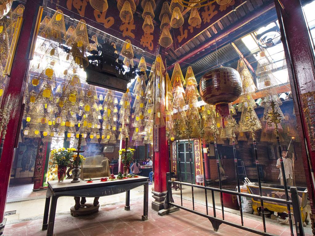 Inside Chinese Ong Temple In Can Tho